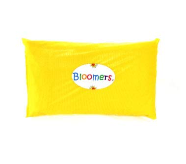 Подаръчен комплект Bloomers - мини-торбичка с принтом-г - включва 2 пълни еднократна употреба, комплект за преобличане с многократно пътна чанта - (за момичета от 3 до 4 години). Бебе, Дете, Инфант, Младежът